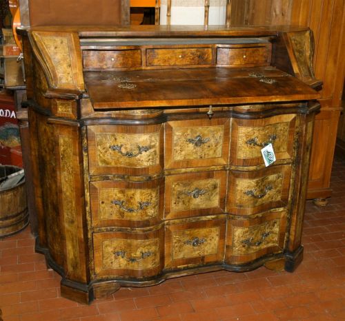 1656b - boureaux in stile.jpg_2